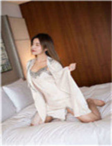 朱晓辉4000激照-邻居少妇被爽到高潮A片