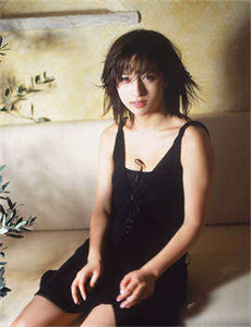 打扑克有多痛-我家天使